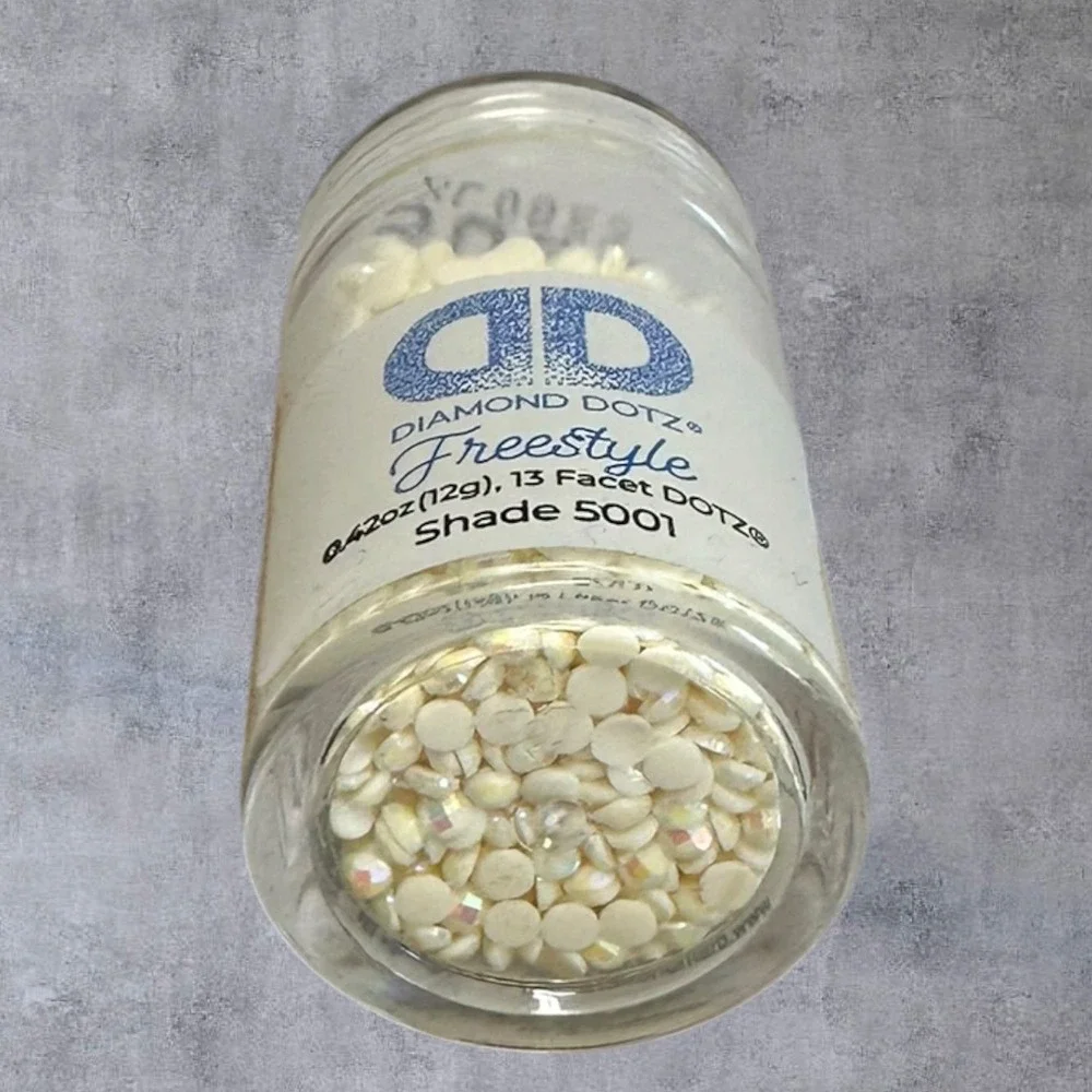 Diamond Dotz Freestyle Gems 5001 Iridescent White 2000+ Count New 13 Facet DOTZ